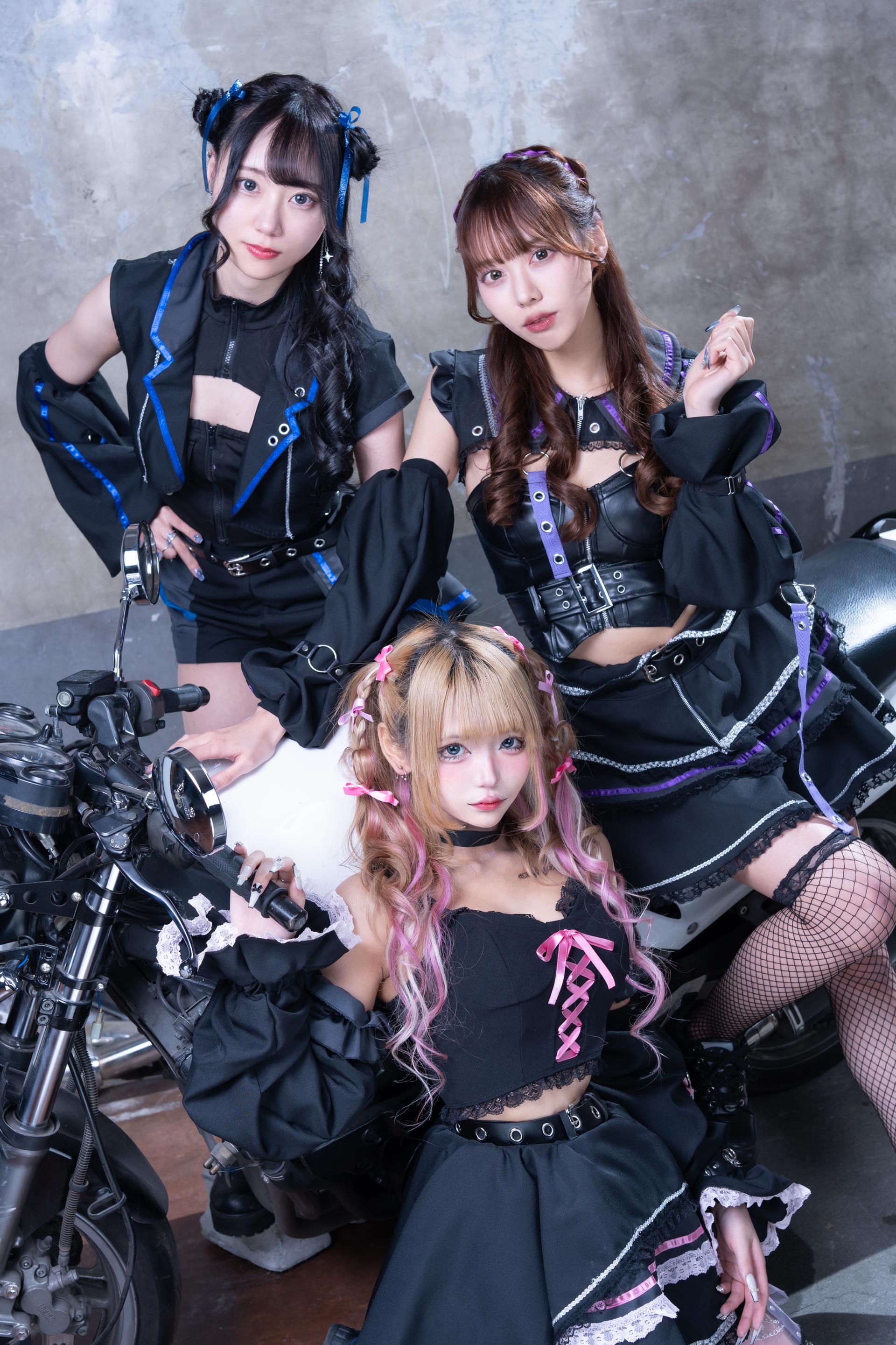 秘密結社【naughty】 - 全国コンカフェマップ