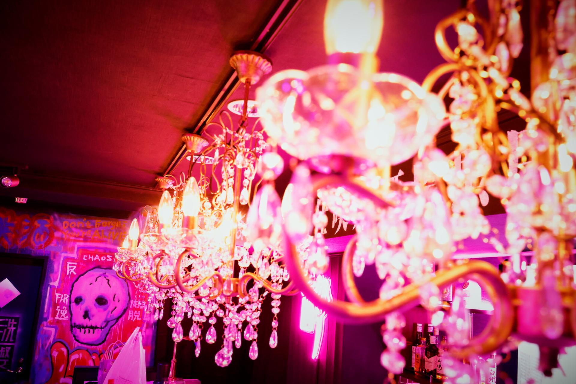 不良メイド喫茶・Bar黒月 横浜本店の店舗画像 4