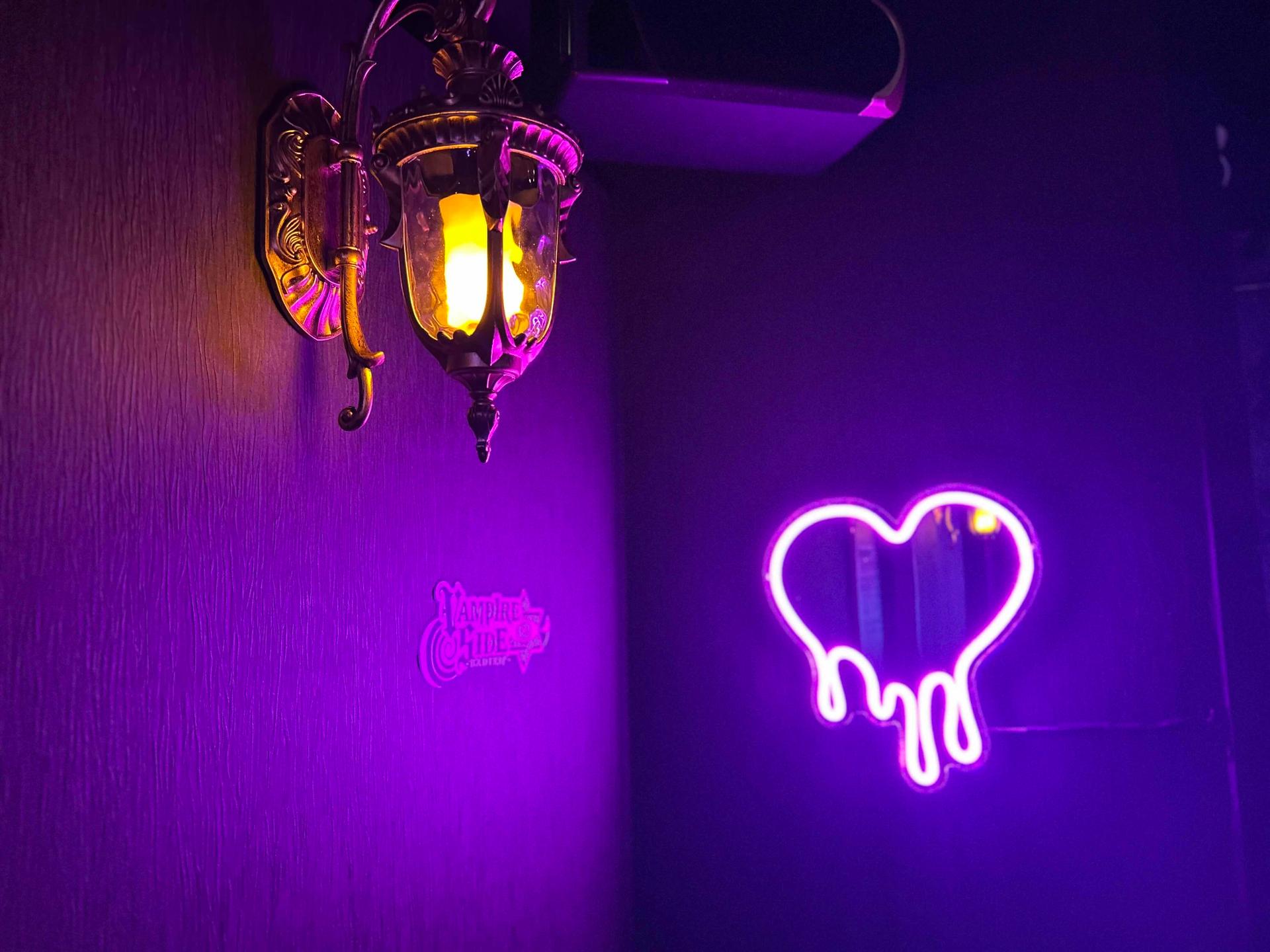 ヴァンパイアサイド-BAD TRIP-の店舗画像 2